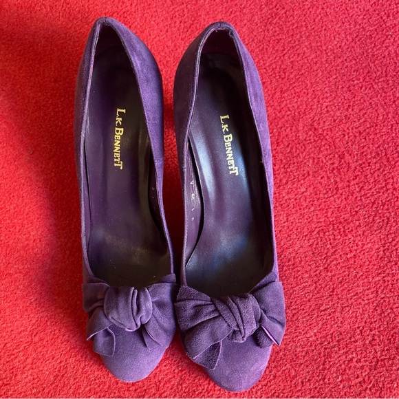 LK BENNETT Sz 38 Velvet Suede Bow At Front Rounded Toe Pumps Heels - Picture 4 of 10